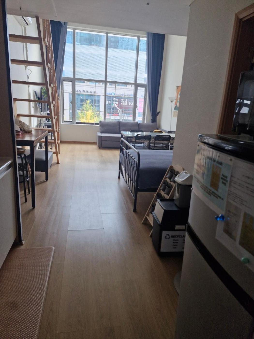 Hongdae Residence - 1Min From Hongik Uni Station Exit #1 Seoul Exterior foto